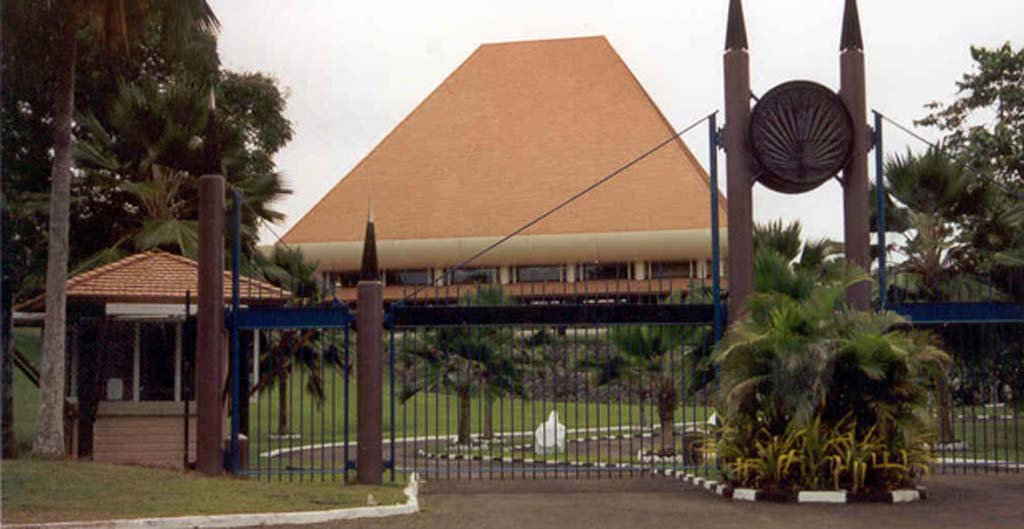 “The "old" Parliament Complex in Veiuto, built 1992, vacant since 2006” Source: http://fijivillage.com 2018