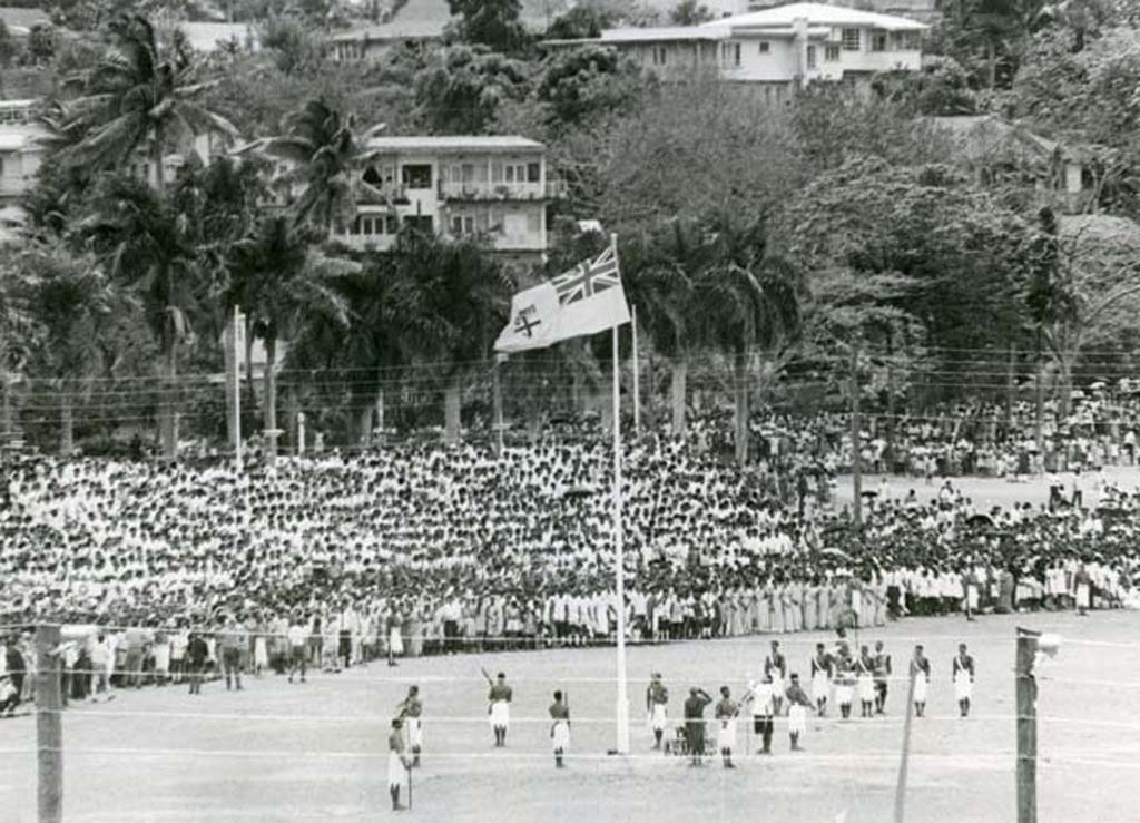 “First hoisting of the new national flag of Fiji on 10th October 1970”, Source: Source: http://suvacity.org/albert-park /