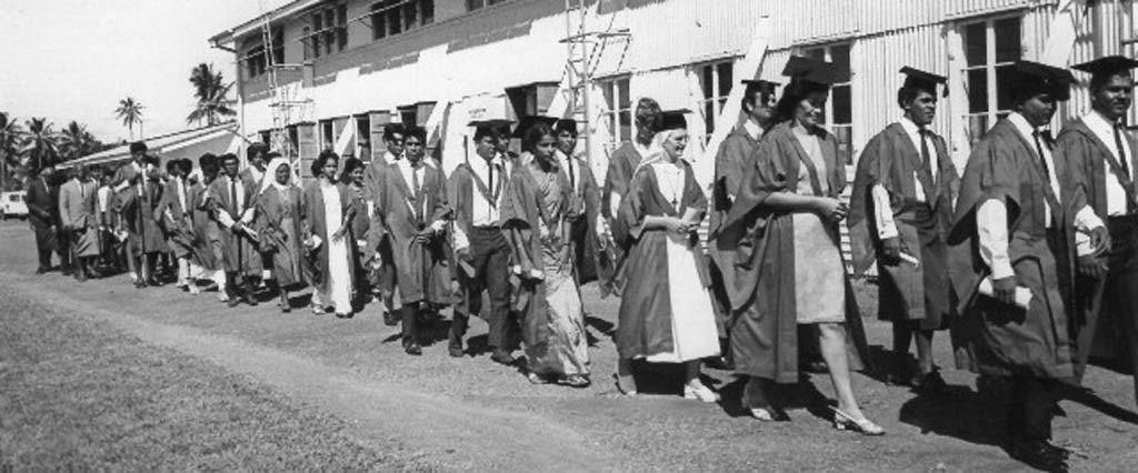 “The first graduation of USP students in 1971.” Source: 2018. Treasures of the Past – The Humble Beginnings of USP, https://www.usp.ac.fj/news/story.php?id=2826
