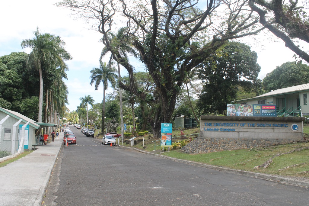 USP013: “North gate, USP Laucala Campus, 2018” Source: Nicholas Halter 2018.